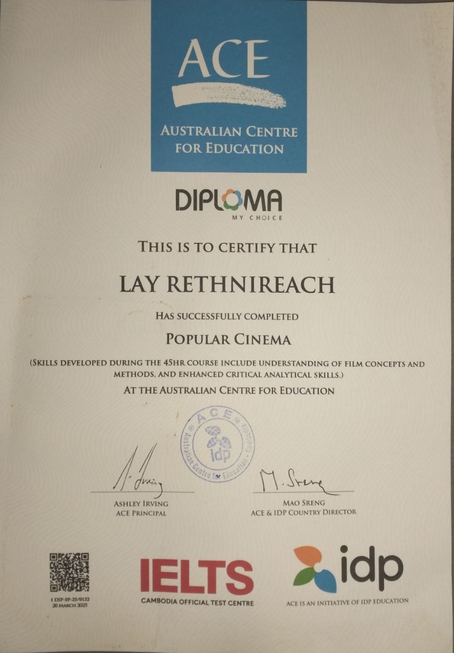 Completed 3 ACE diploma courses (Public Speaking, Popular Cinema, and English for Tourism) 2